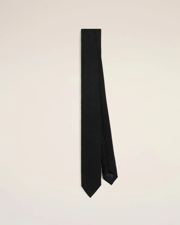 Store Silk Grenadine Tie Scarves & Gloves